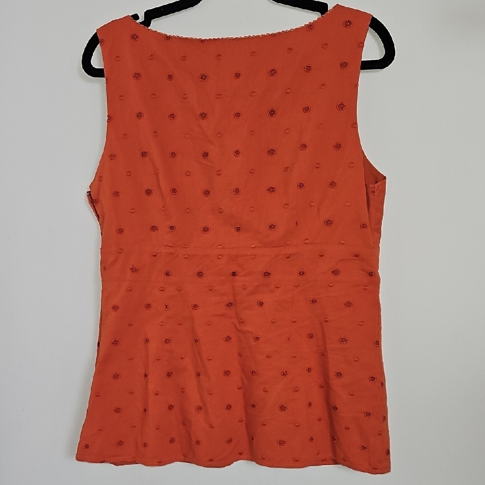 Ann Taylor Loft Rust Orange Embroidered Sleeveless Faux Wrap Front Top Size 12 - Picture 8 of 9